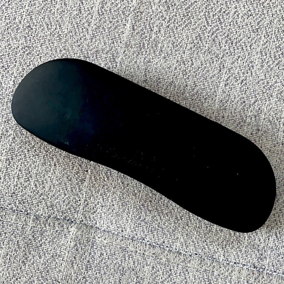 ADIDAS | BLACK SUNGLASS CASE (SUNGLASSES NOT INCLUDED) - Picture 3 of 3